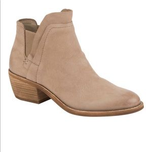 Dolce Vita - Zabi Chelsea Boots